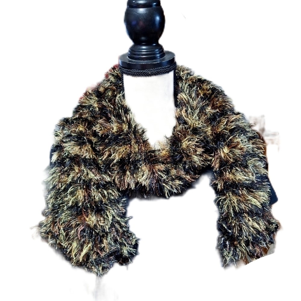 4 Scarves - The Magic Scarf Expandable Soft Scarves - Lot of 4 - Picture 6 of 6